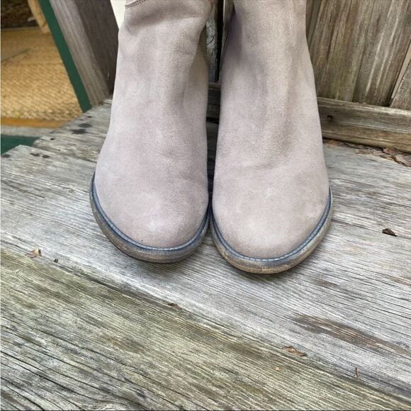 HGA Italian suede gray heeled leather boots with fur lining size 7 - Picture 2 of 8